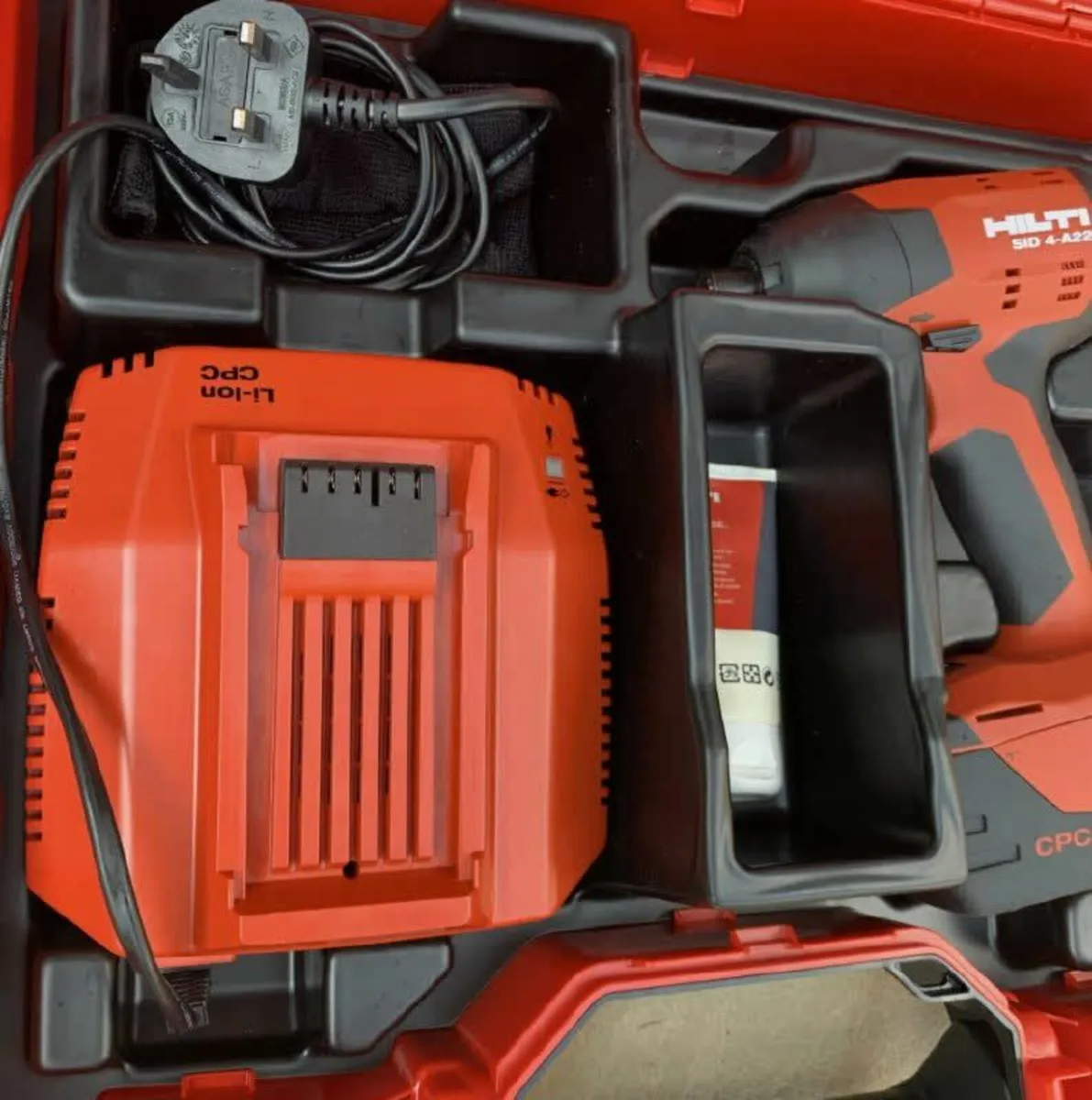 Hilti Sid 4-A22 Impact Driver Tool with Battery - Image 2