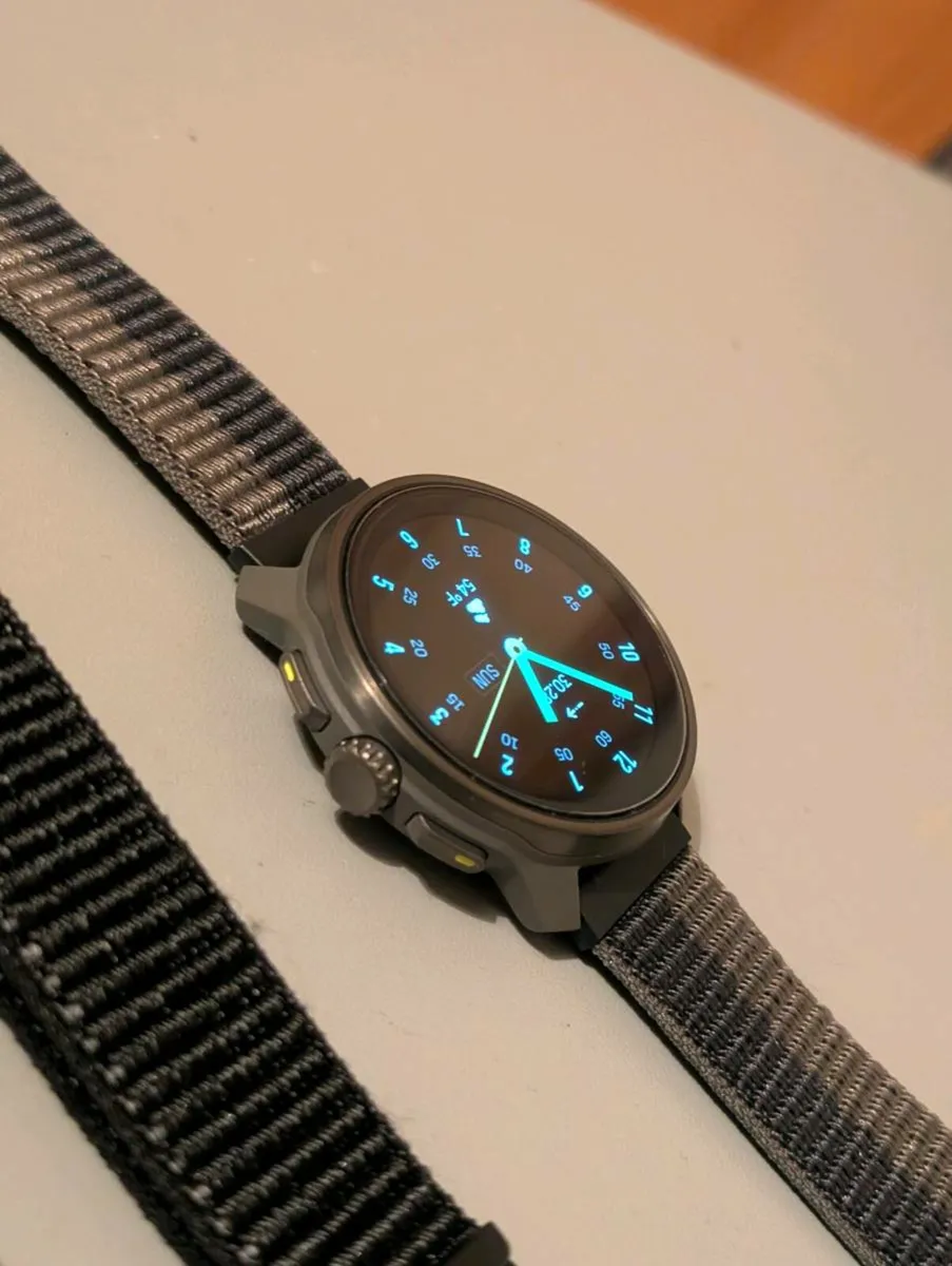 Suunto Race S Titanium - W Box - *Like New* - Image 3