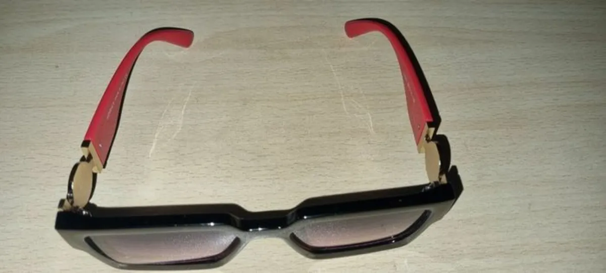 Versace sunglasses - Image 3