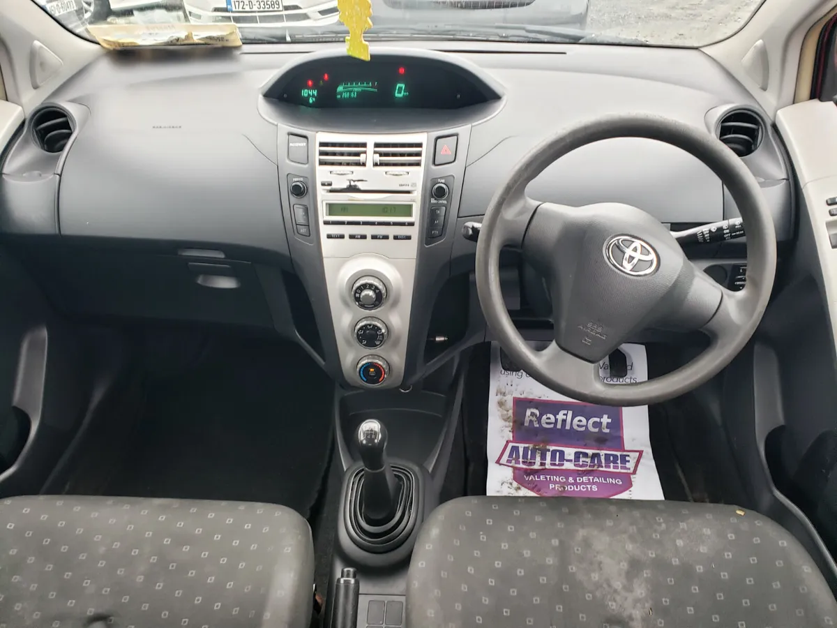 Toyota Yaris 2008 - Image 3