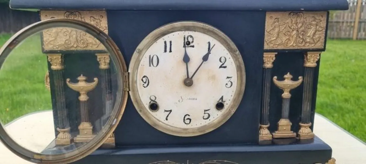 Vintage Sessions Mantel Clock - Image 4