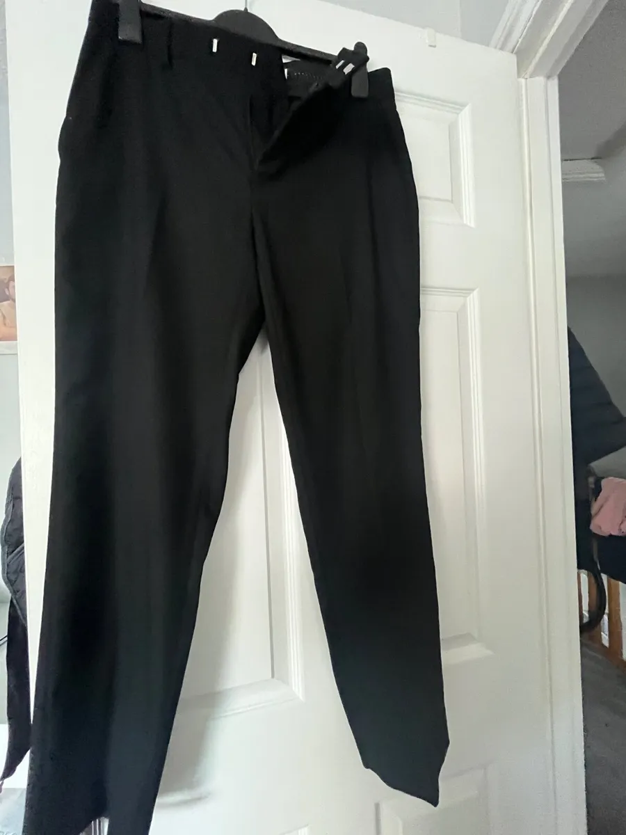 Man’s suit - Image 2