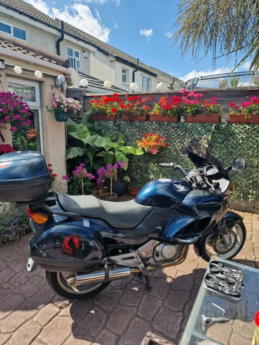 Honda NTV650 Deauville Tourer - Image 1