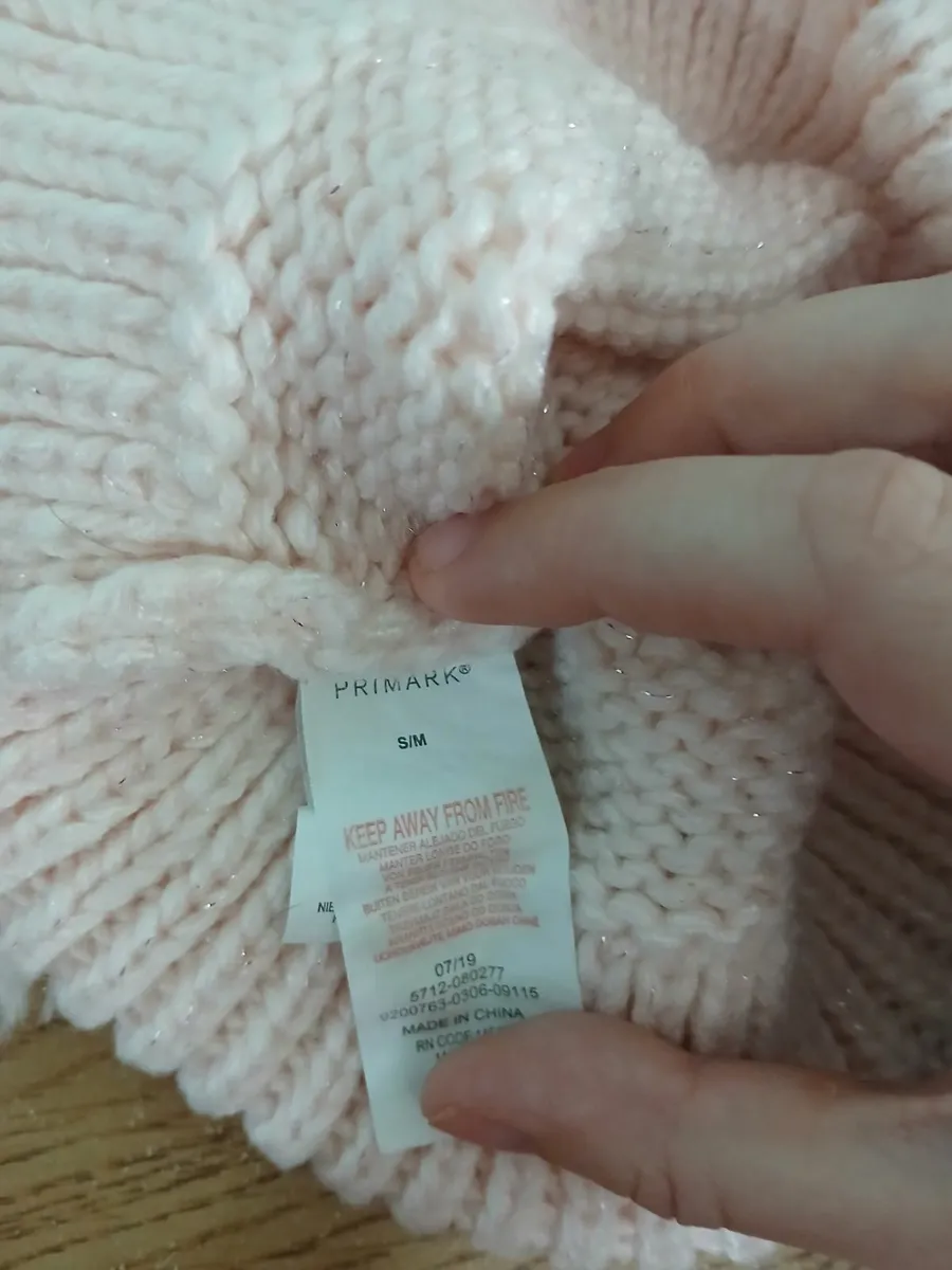 Baby's/child's pink hat, great condition - Image 2
