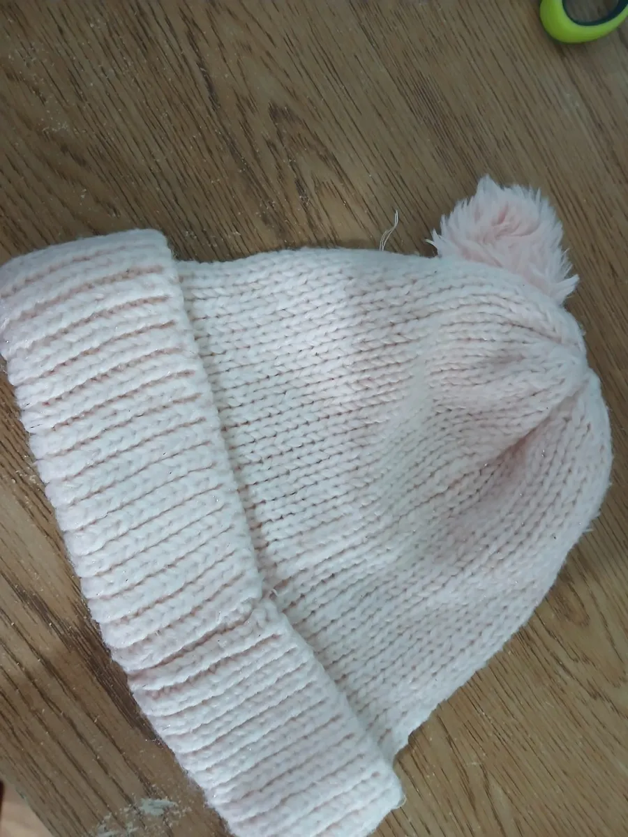 Baby's/child's pink hat, great condition - Image 1