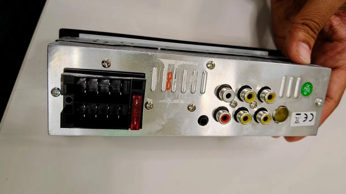 single DIN wireless carplay android auto car radio - Image 4