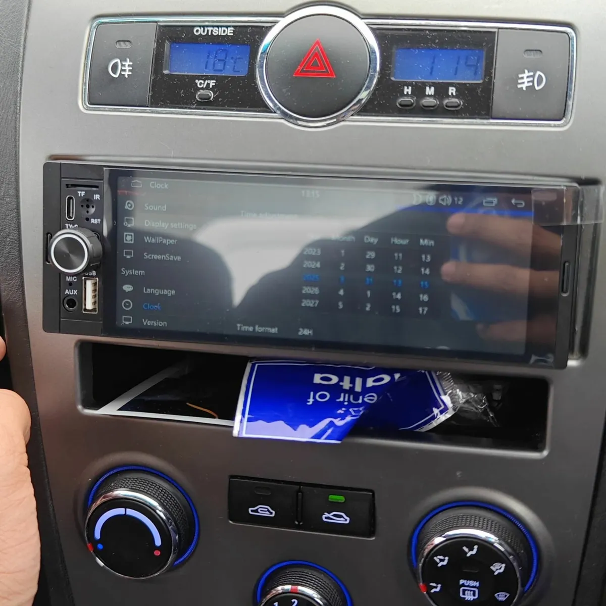 single DIN wireless carplay android auto car radio - Image 1