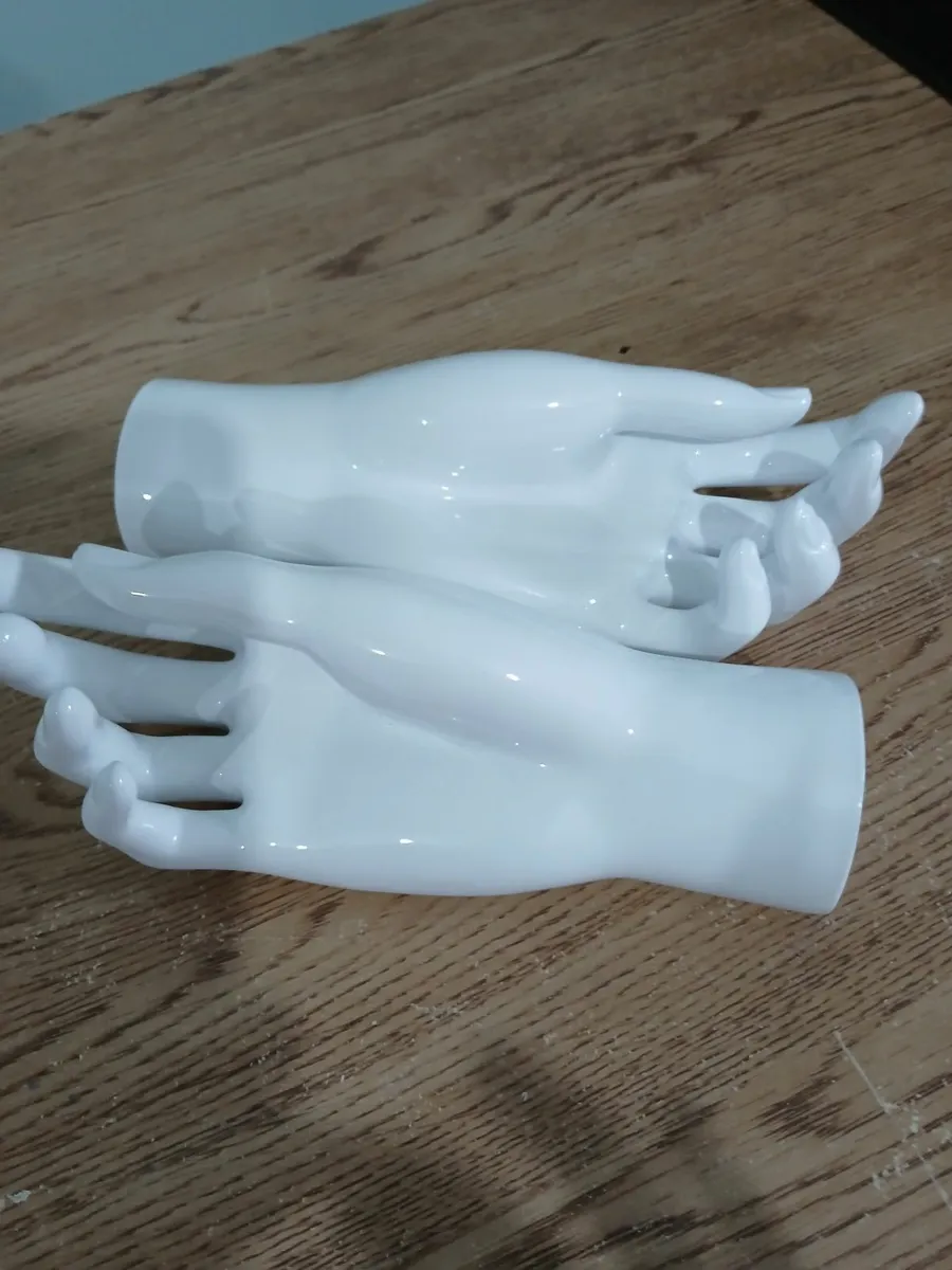 Hands (left and right) of a mannequin, brand new - Image 1