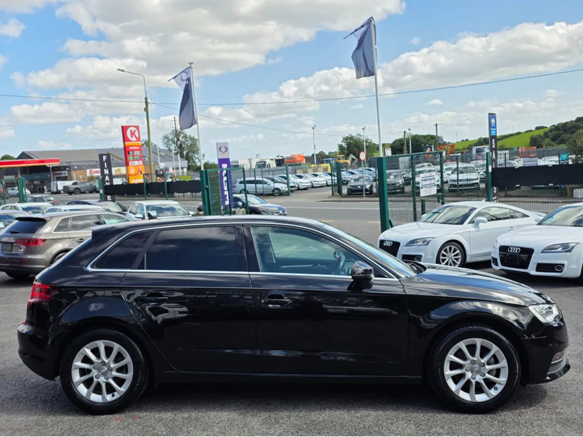 Audi A3 1.4 TFSI AUTOMATIC - PARKING SENSORS - REV - Image 4
