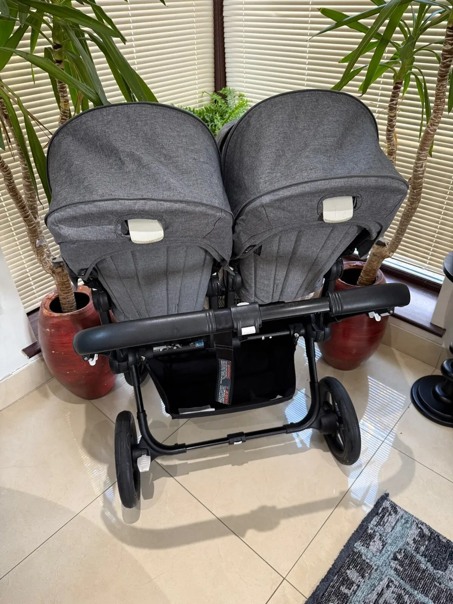 Bugaboo donkey duo in Swords - Image 2