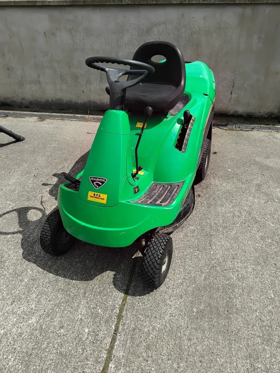 John deere ried on mower running very well - Image 1