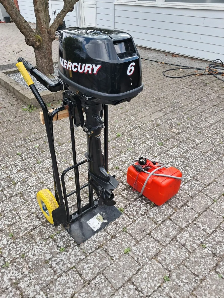 Mercury 6 hp 4-stroke with external tank - Image 1