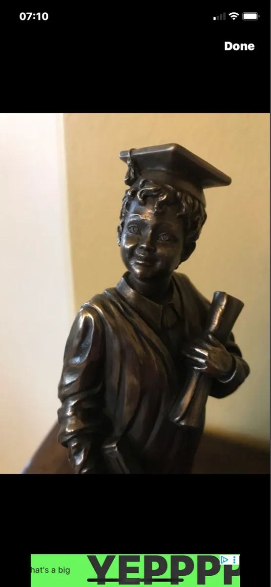 Genesis bronze- Little Scholar Boy - Image 1