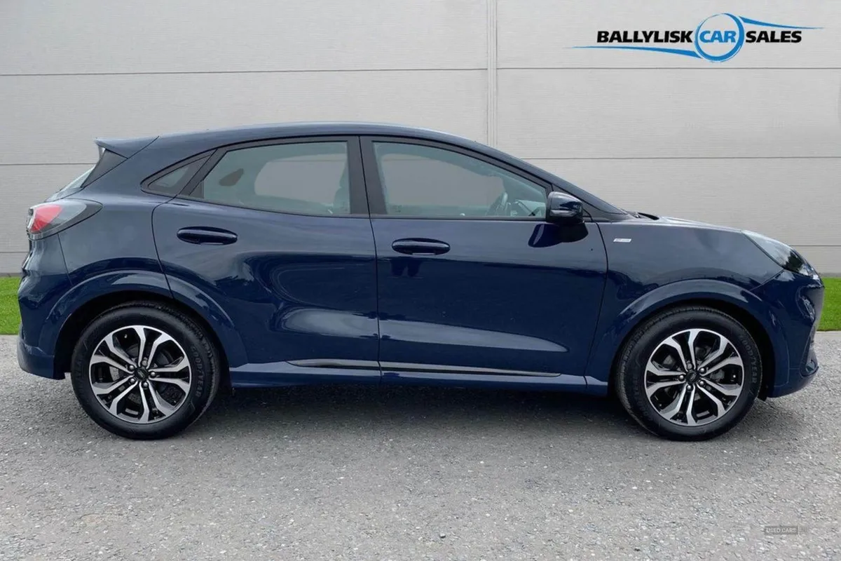 Ford Puma 1.0t 125PS St-line in Blazer Blue With - Image 3