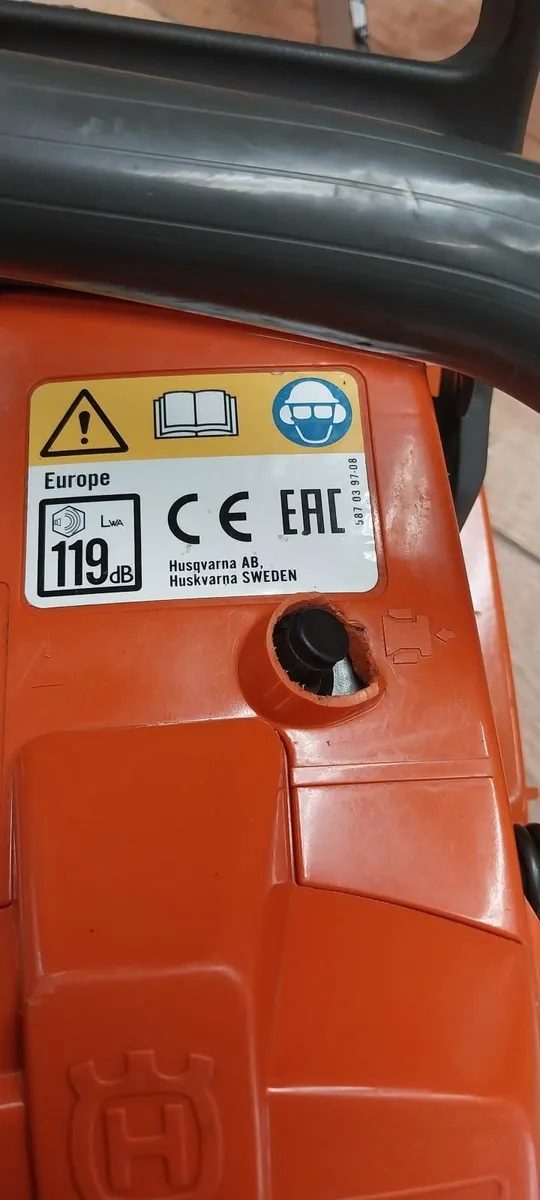 Husqvarna chainsaw - Image 1