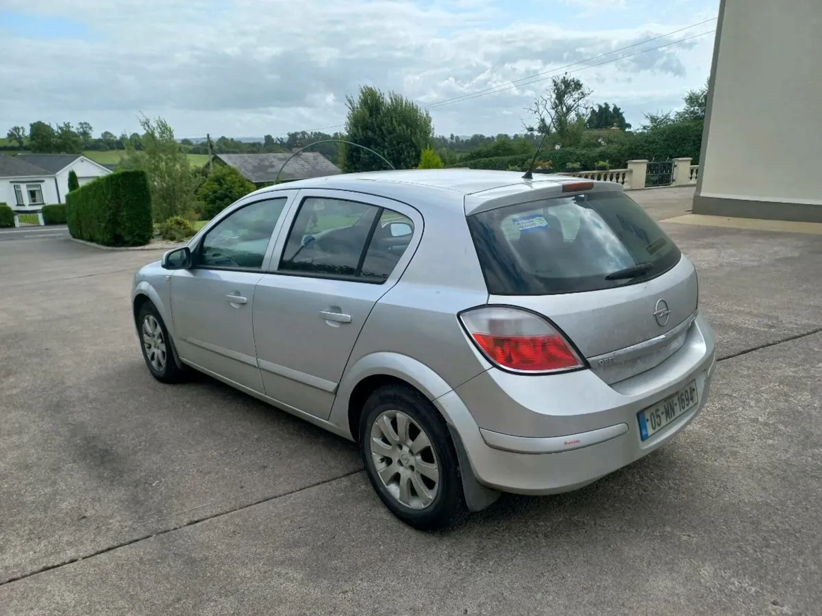 Opel Astra  1.4 petrol   READ ADD - Image 4