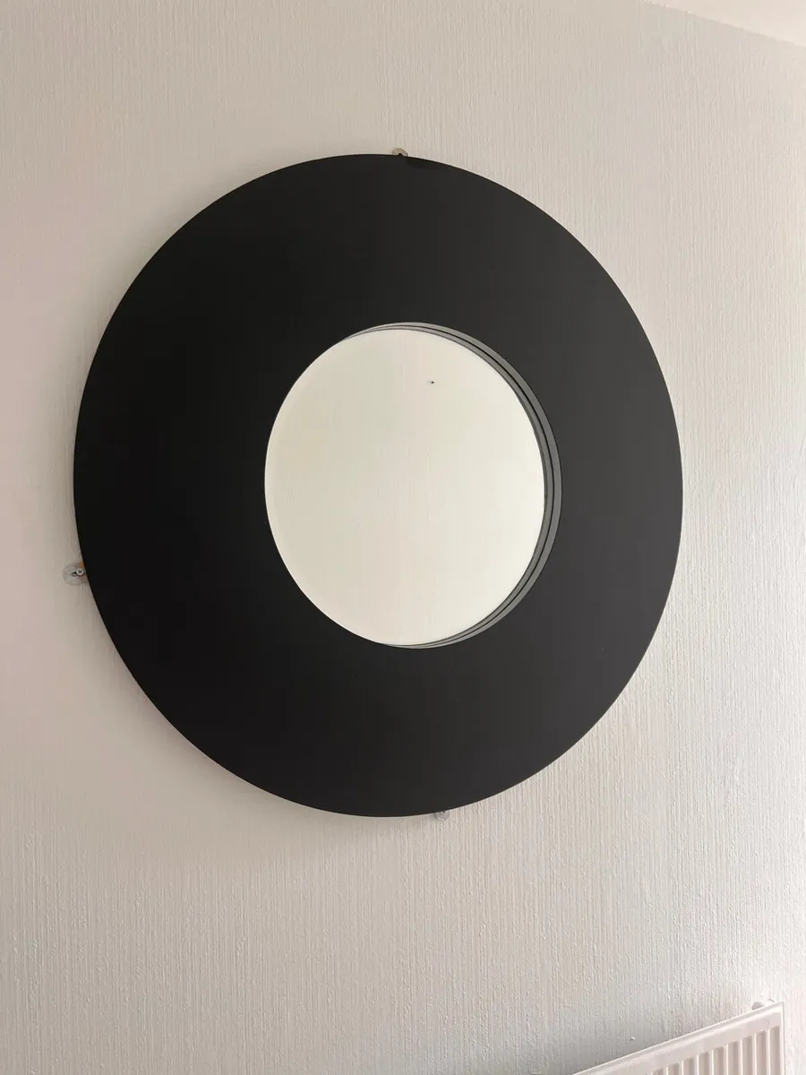 Mirror - Image 1
