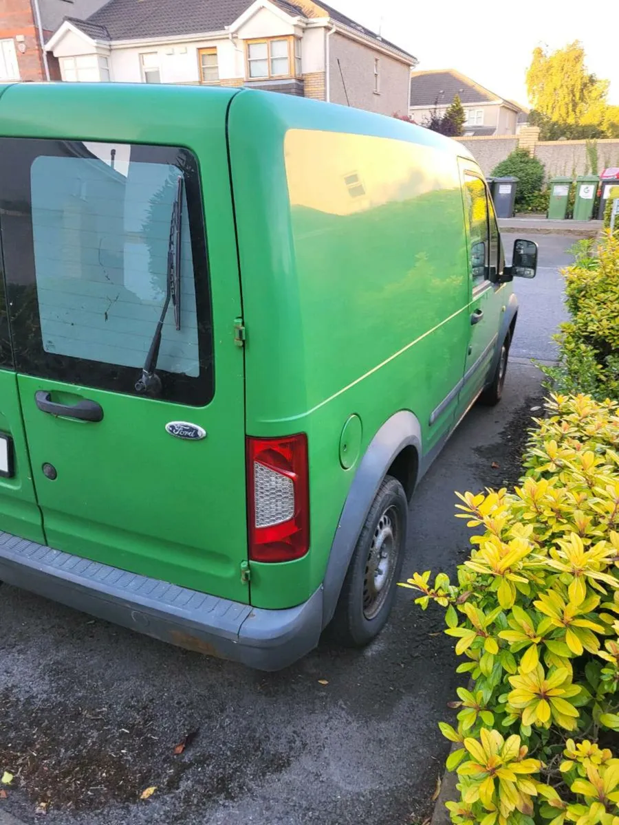 2010 Ford Connect - Image 2