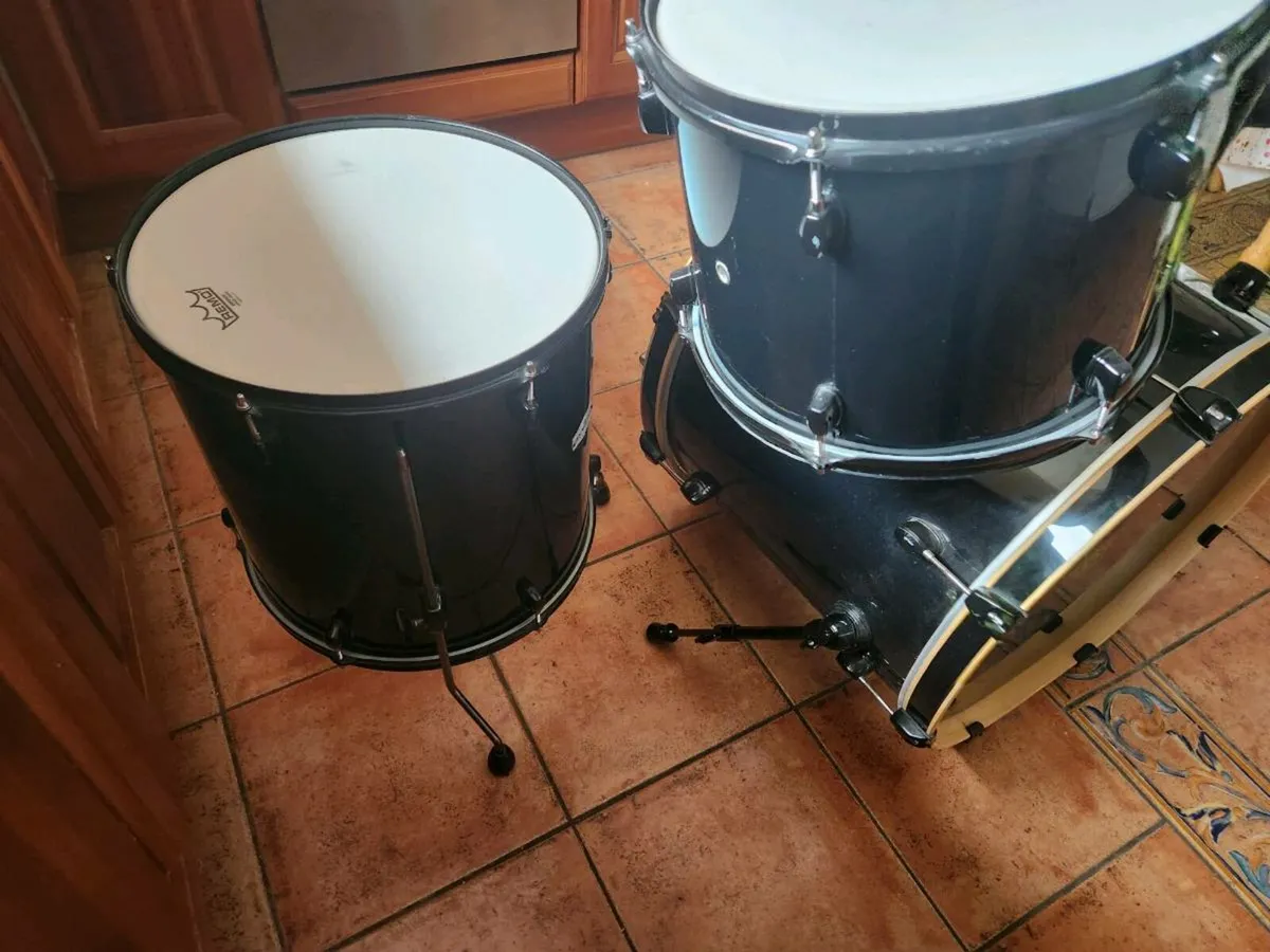 Drum Kit - Image 3