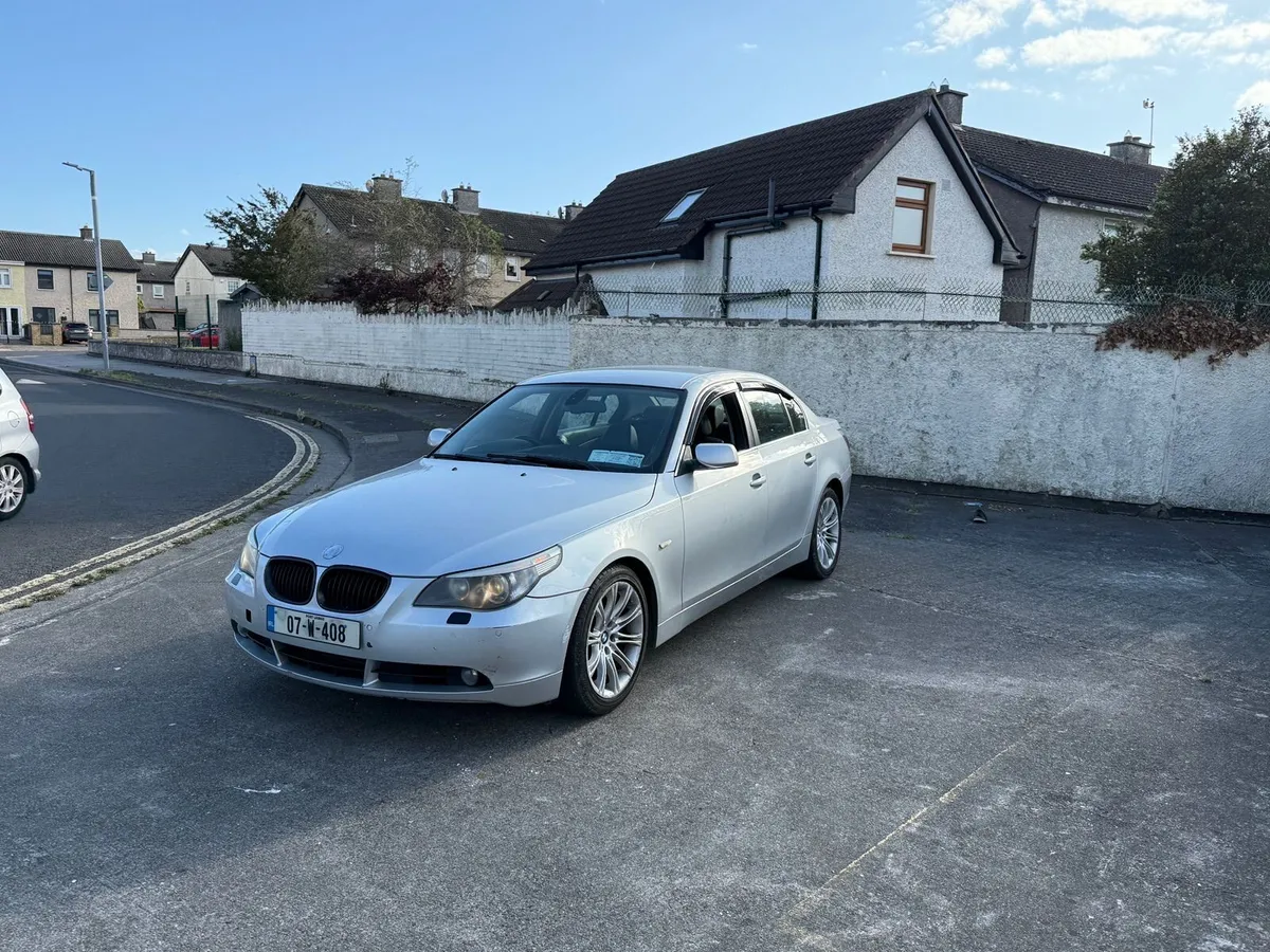 bmw 5 series - Image 2