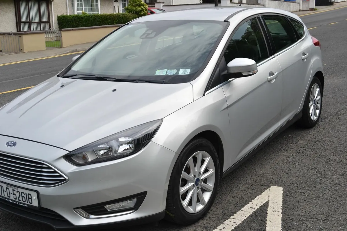 Ford Focus 2017 - Image 2