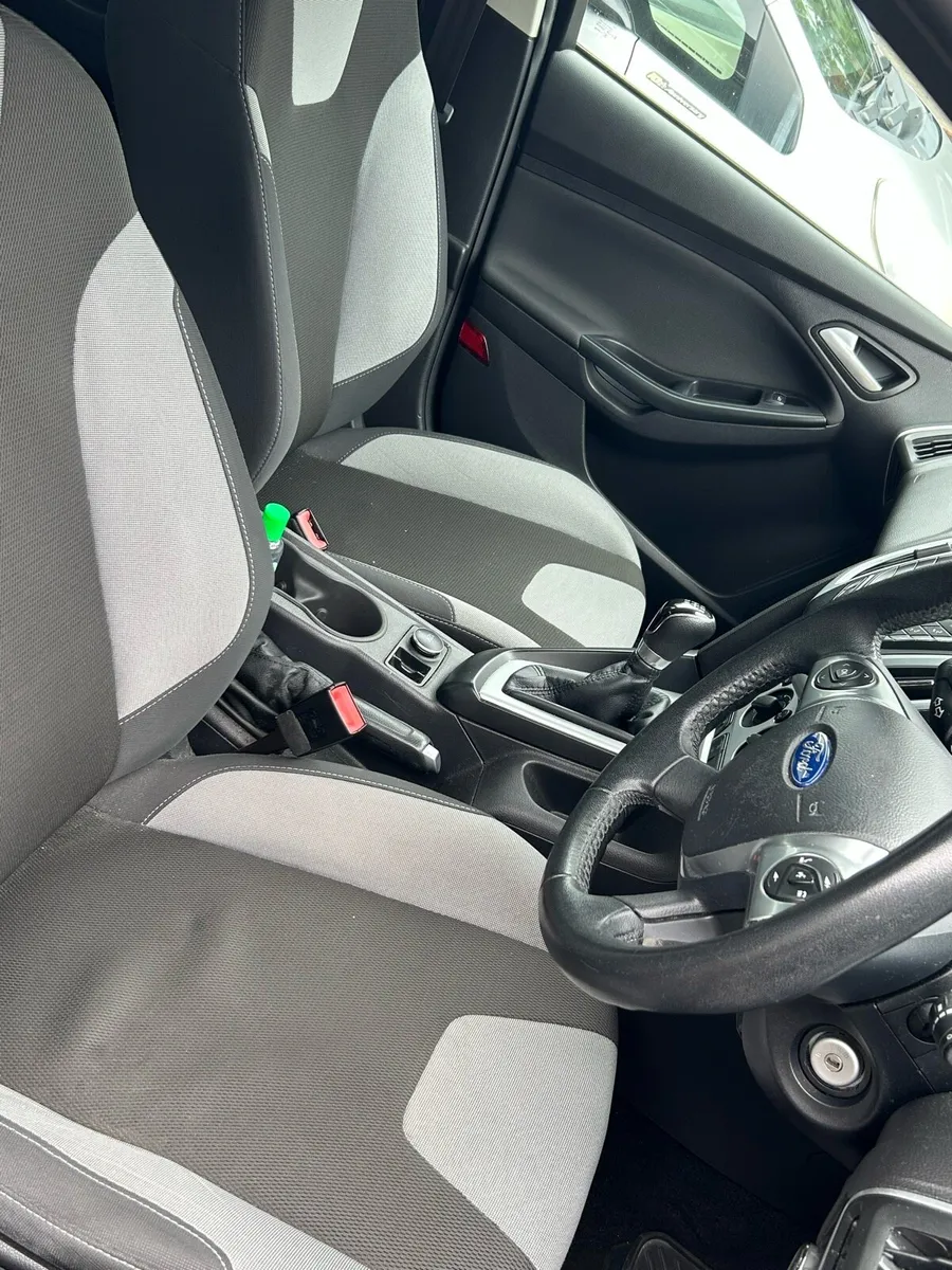 Ford Focus 1.0 2013 ECOBOOST - Image 3