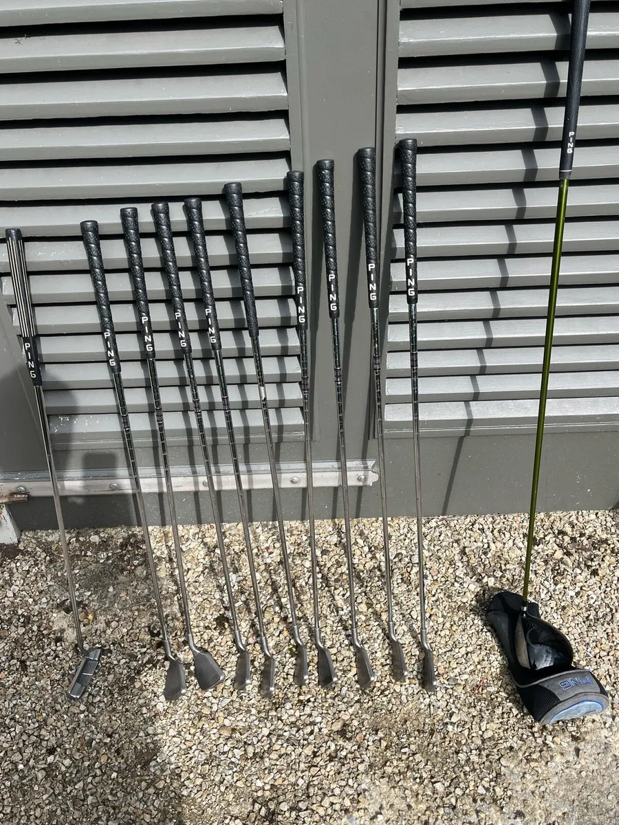 Golf clubs left handed - Image 1