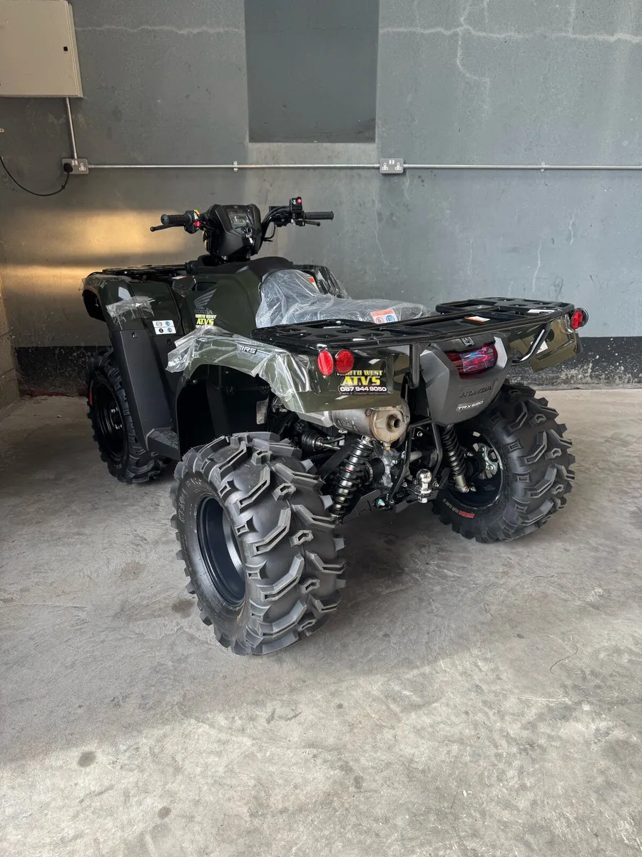 Honda 520 FM6 - Limited Edition Forest Green - Image 4