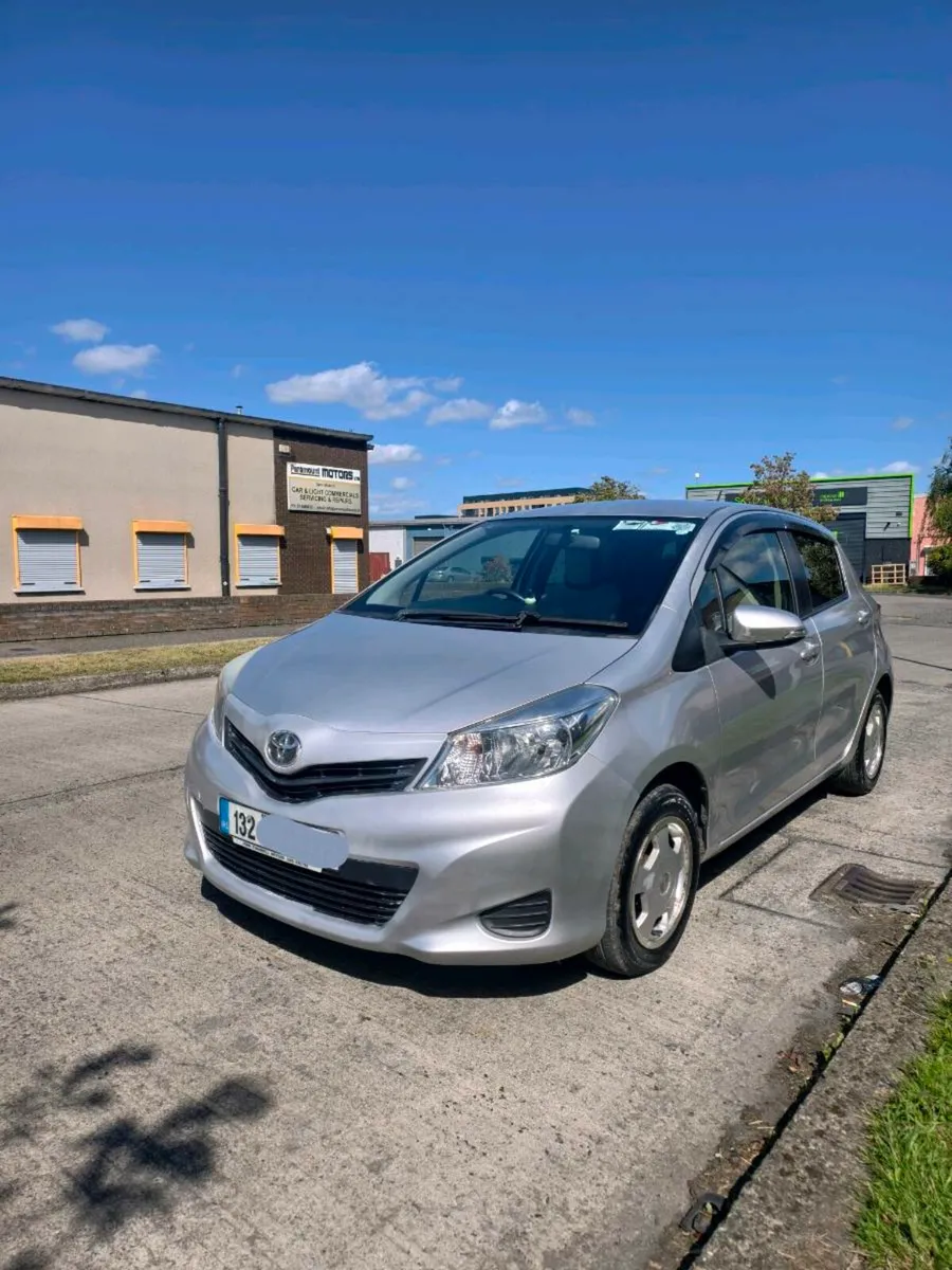 Automatic Toyota Vitz 2013 TAX/NCT - Image 1