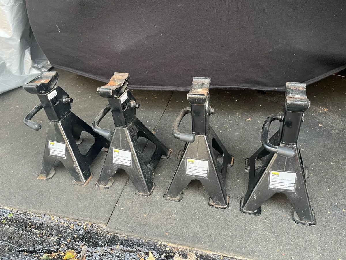 Axle Stands - Image 1