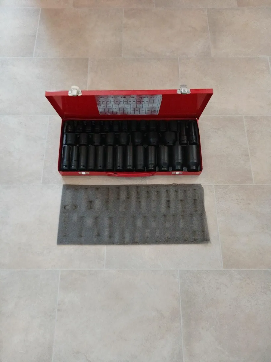 35 pcs 1/2 inch  impact socket set - Image 1