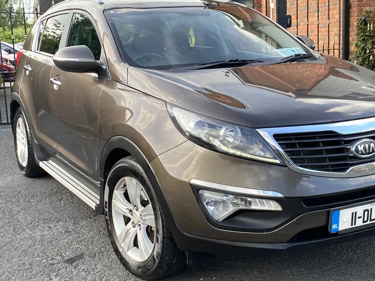 Kia Sportage 2011 high Spec - Image 4