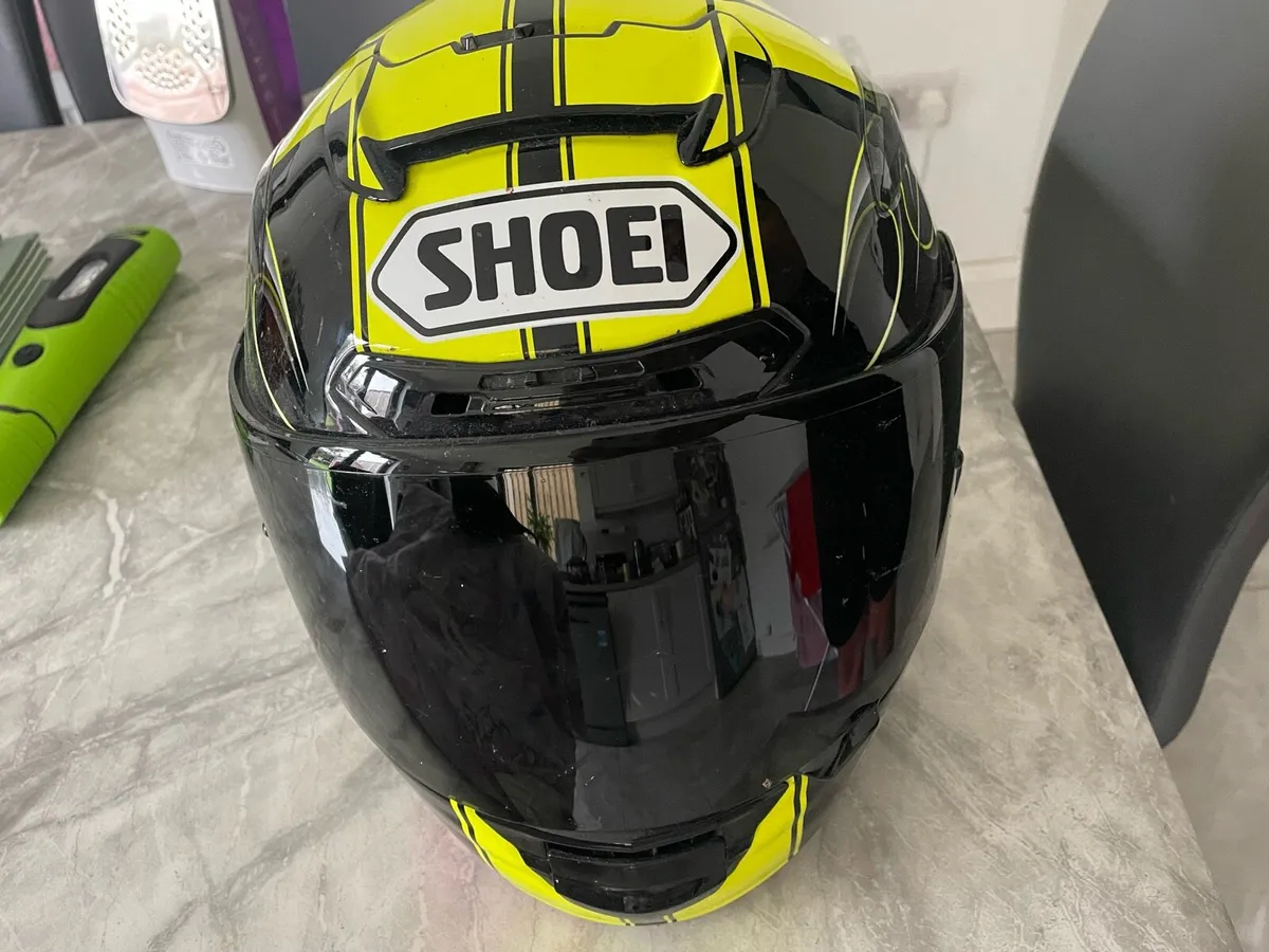 Shoei helmet - Image 3