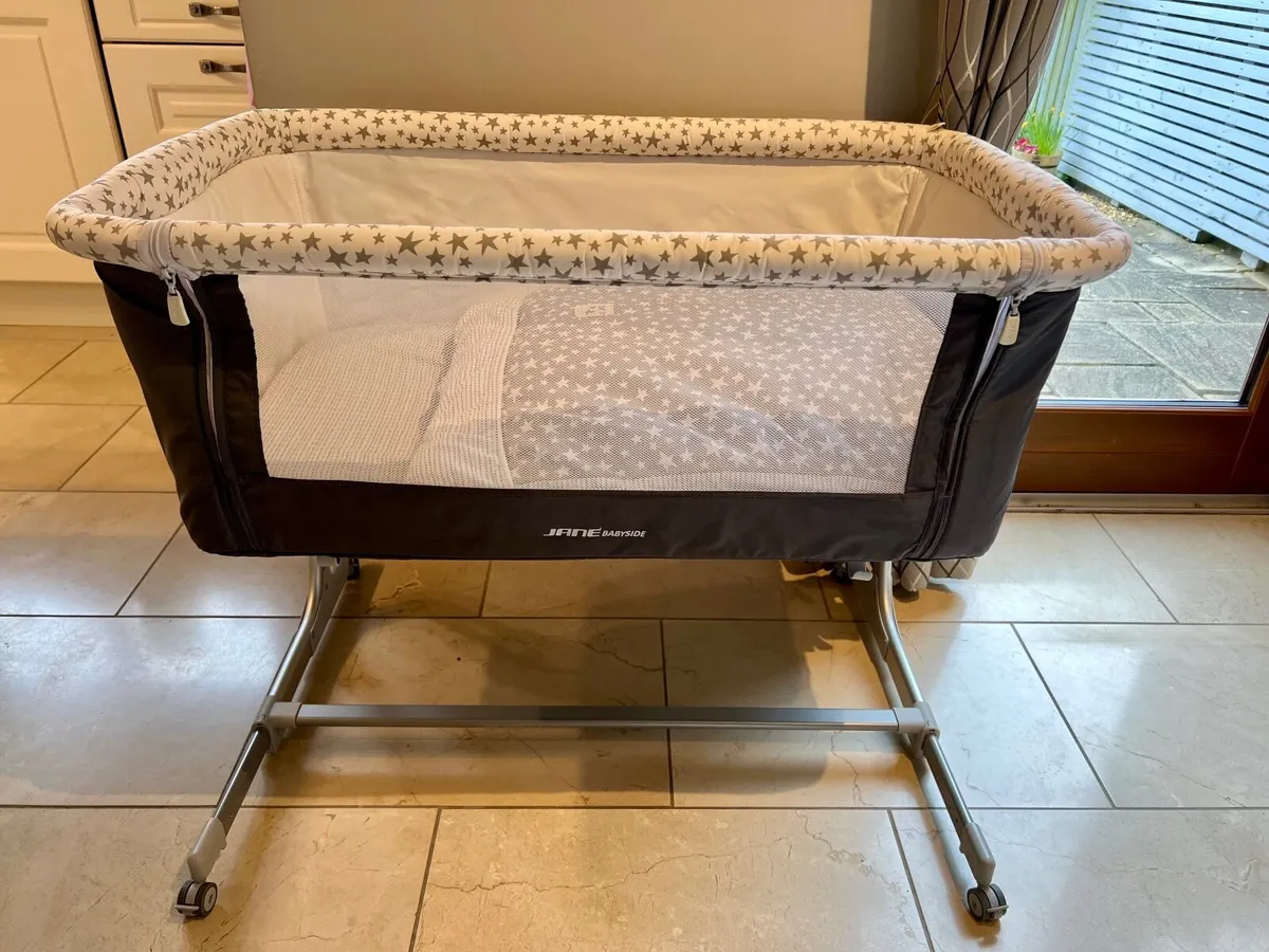 Jane Baby Side co-sleeping cot ‘ Next to Me ‘ crib - Image 1