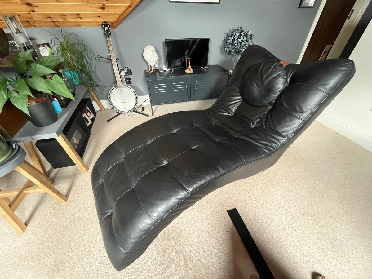 Furniture - Image 3