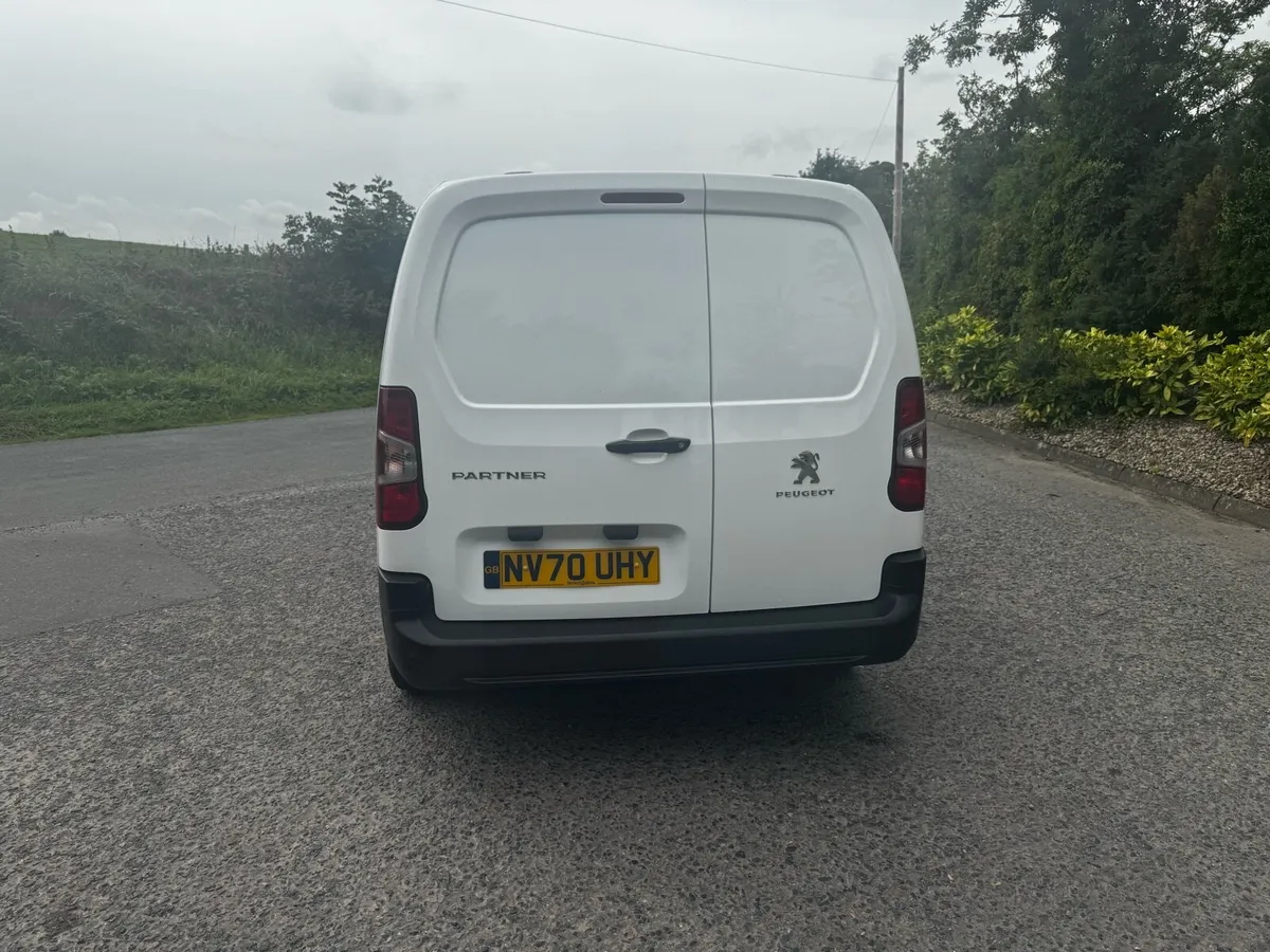 2021 PEUGEOT PARTNER 5 SEAT CREW VAN - Image 3