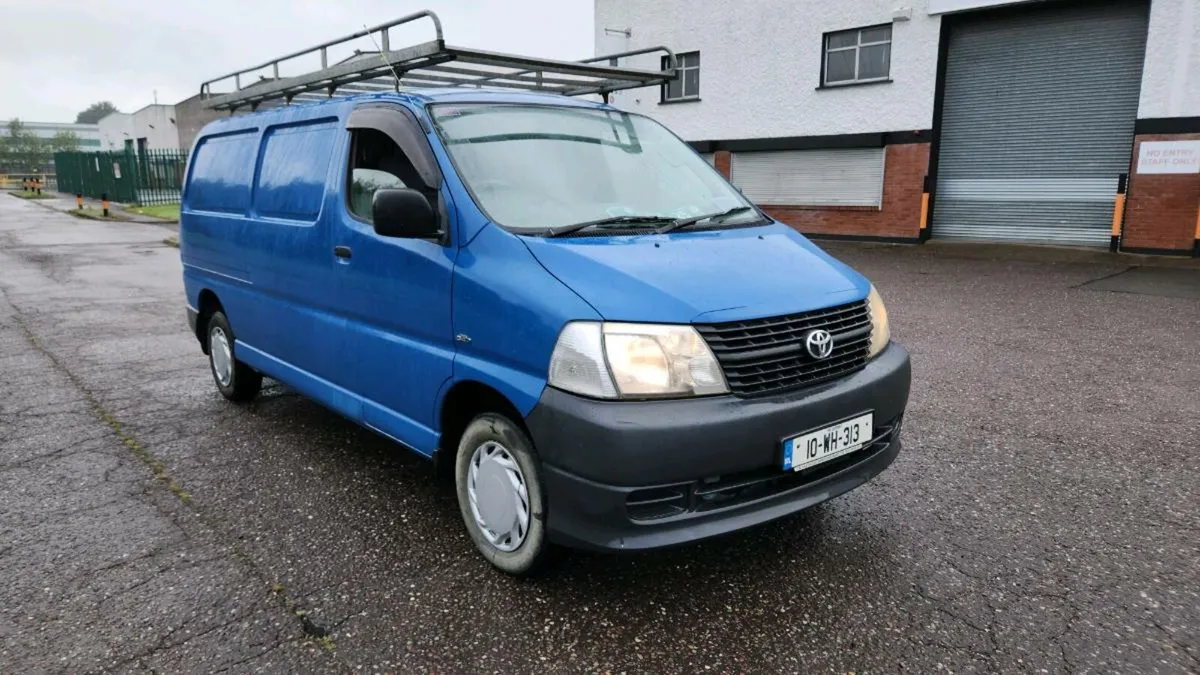 2010 Hiace. NEW DOE 8/26 - Image 4