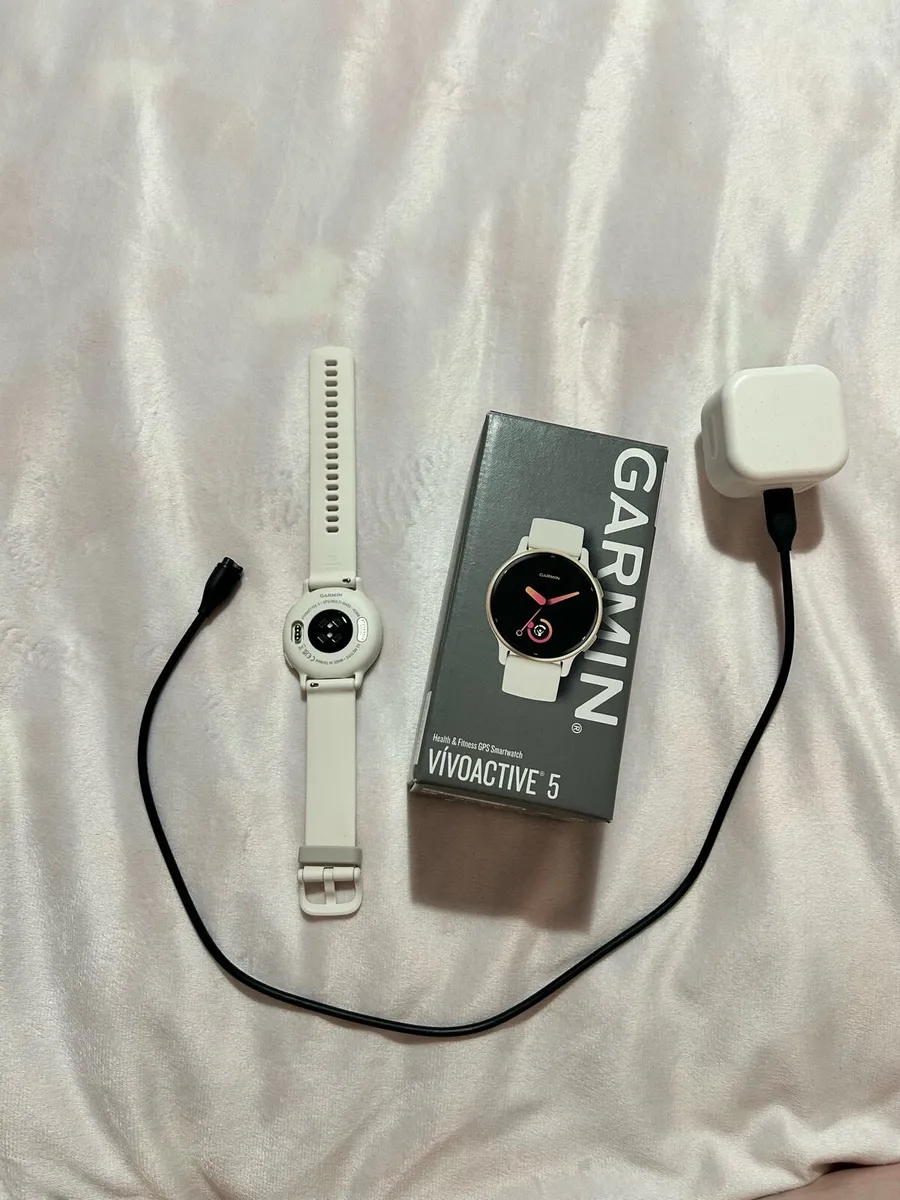 GARMIN vivoactive 5 Cream Gold Aluminium bezel - Image 4