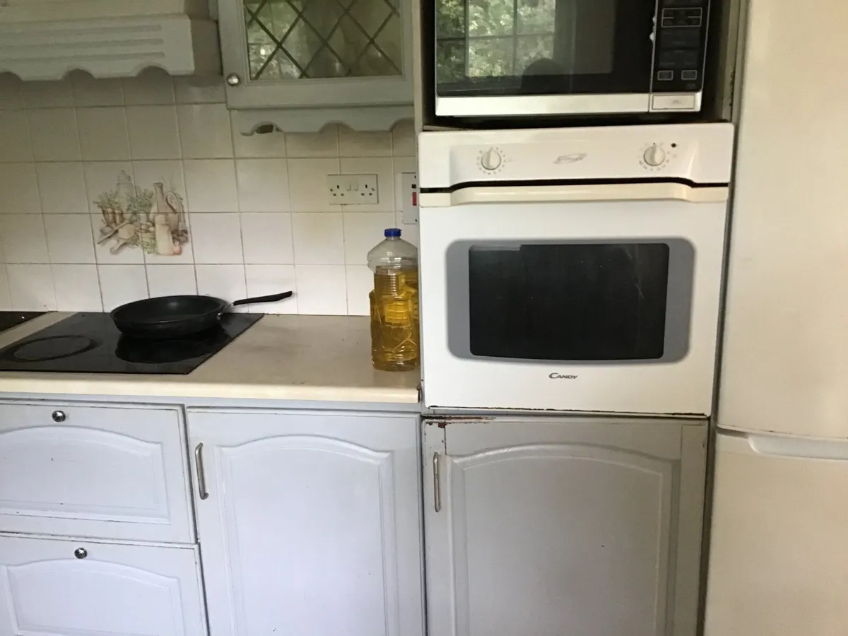 Kitchen - Image 3