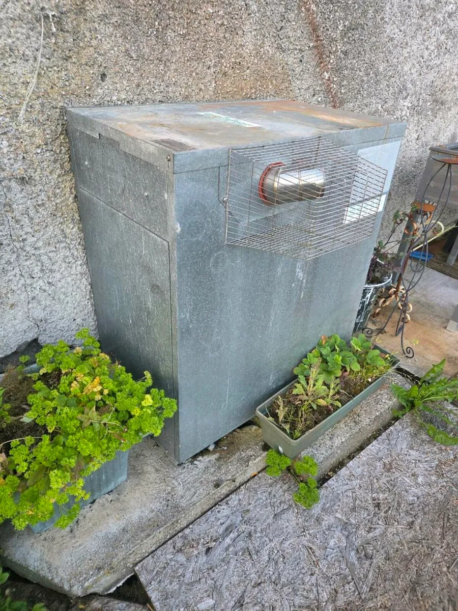 Grant 70/90 condensing boiler - Image 3