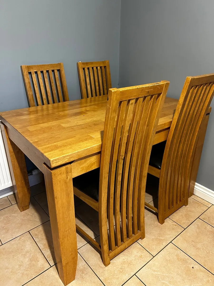 Kitchen Table 4 Chairs - Image 1