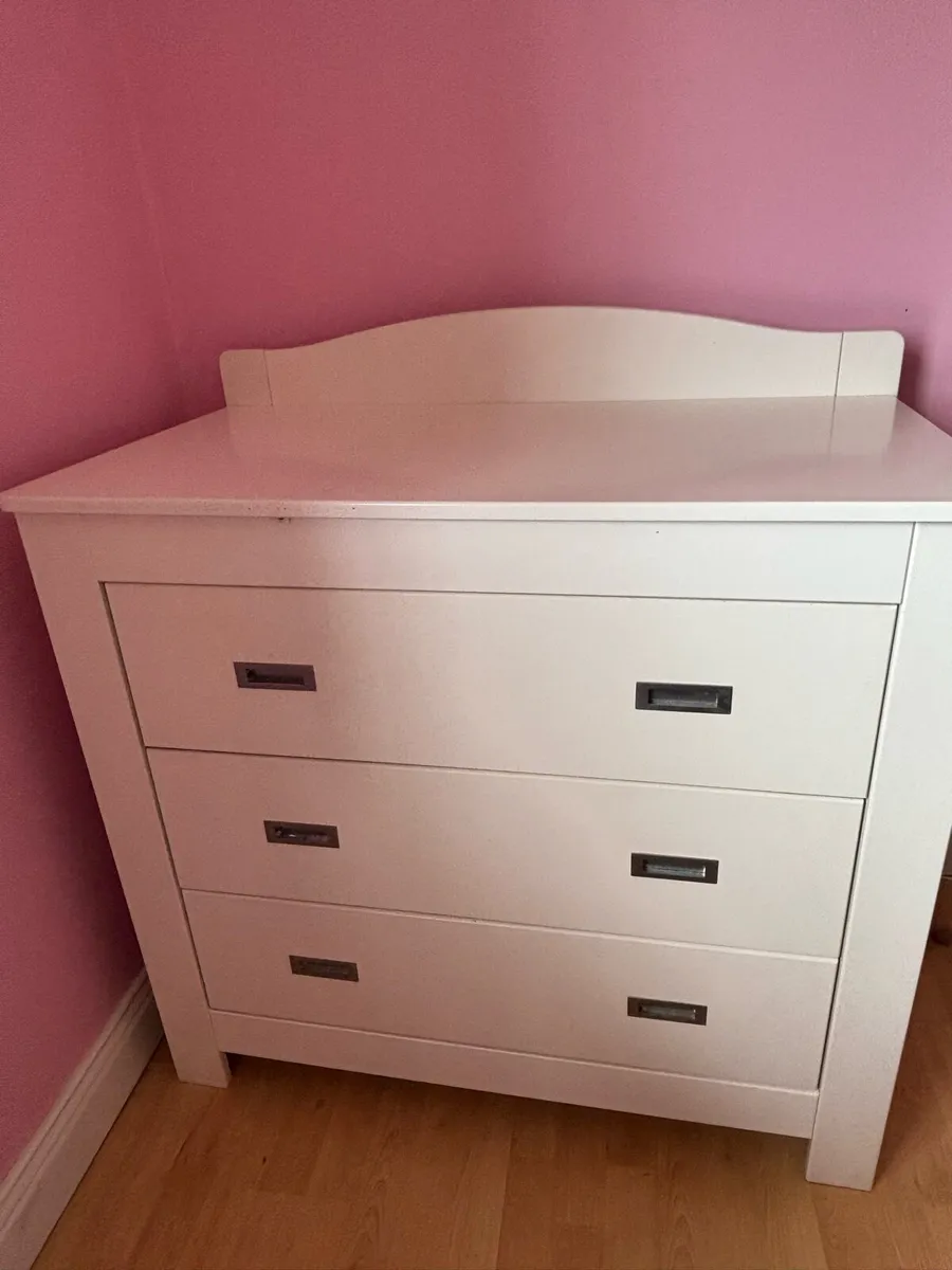 Wardrobe and dresser - Image 3