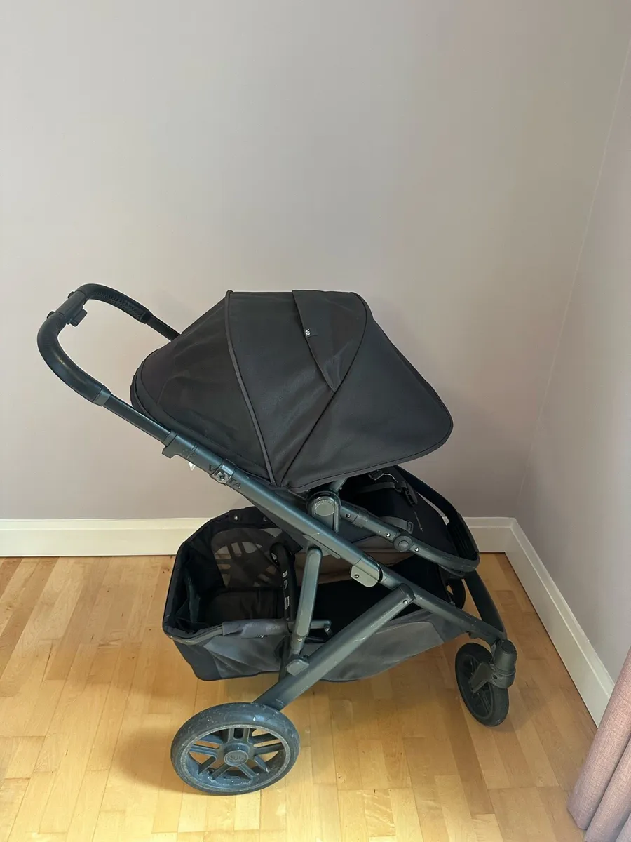 Uppa baby v2 - Image 1
