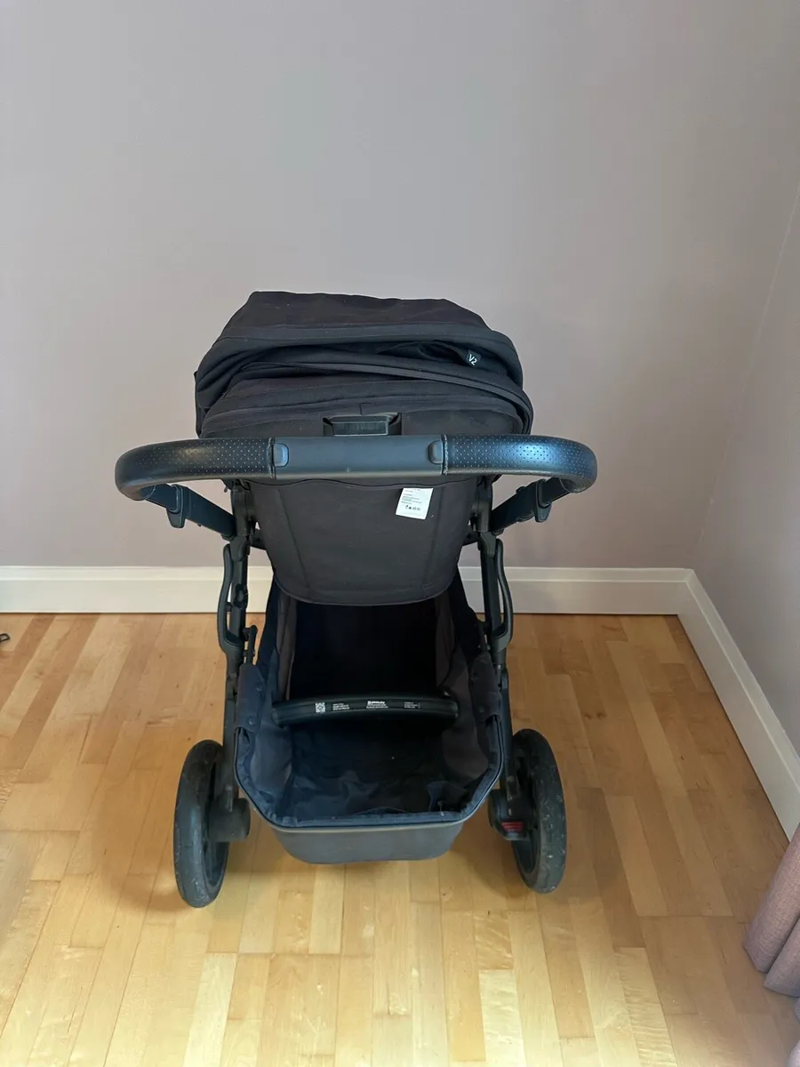 Uppa baby v2 - Image 4
