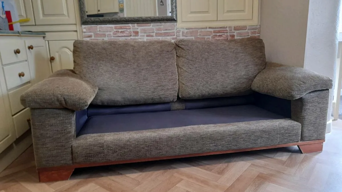 Sofa - Image 2