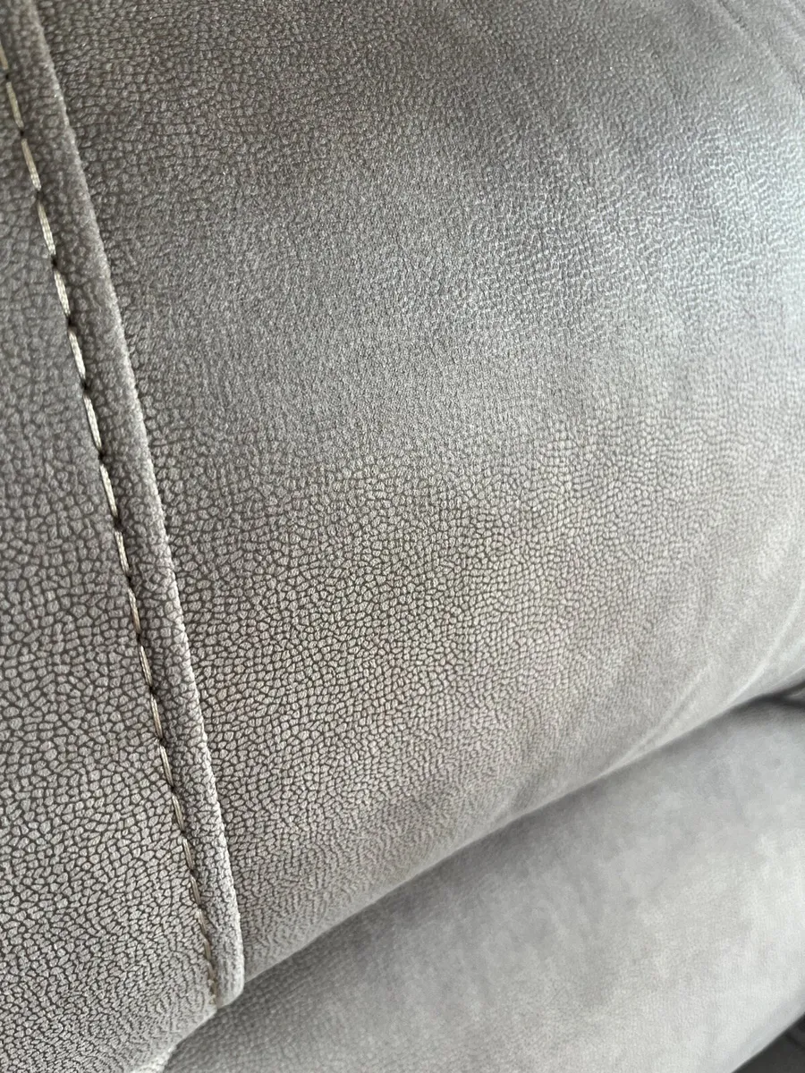 Single arm chairs - Image 2