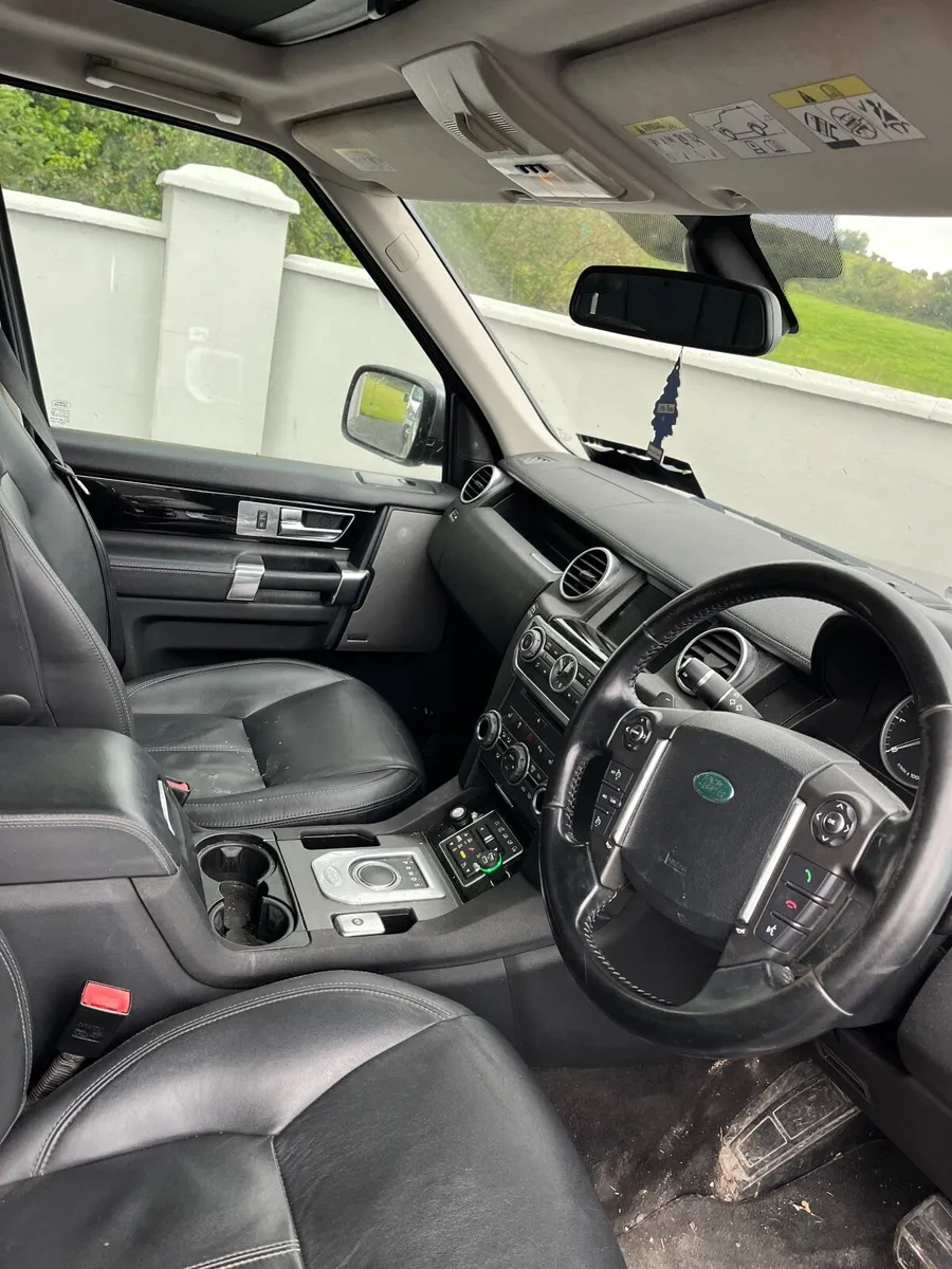 Land Rover Discovery 2011 - Image 4