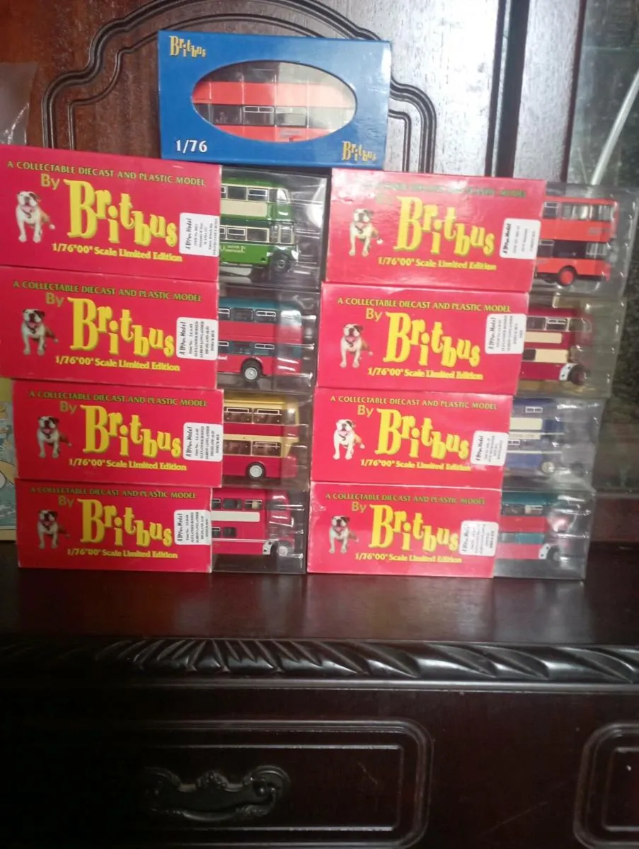 NOW €150  BRITBUS 1-70 SCALE DOUBLE DECKER' BUSSES - Image 1