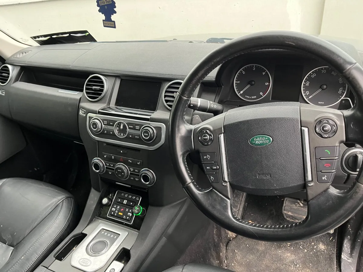 Land Rover Discovery 2011 - Image 3