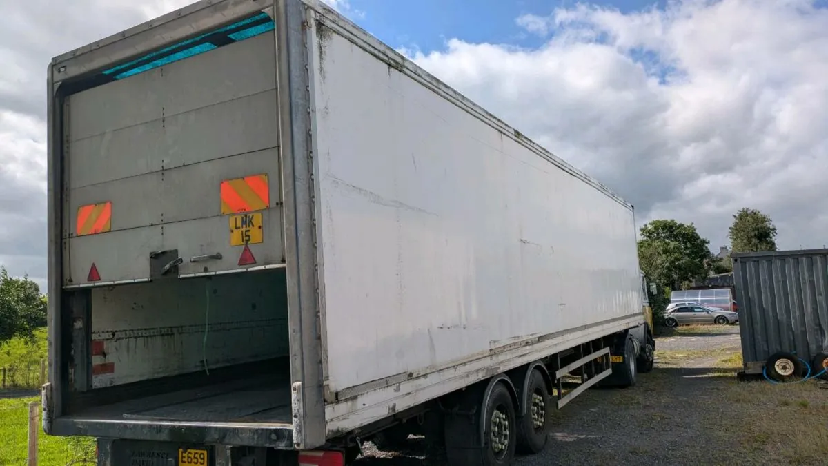 Container trailer , box trailer , storage - Image 1